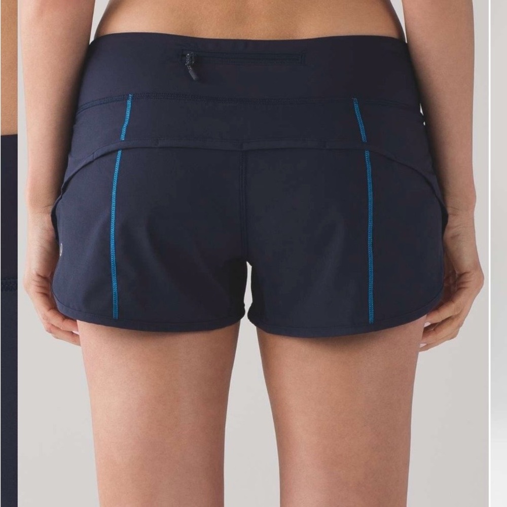 Lululemon Speed ShortRunning with 4 way stretch 2.5 length